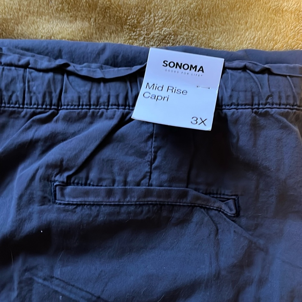 Sonoma Capris 3X with tags still on